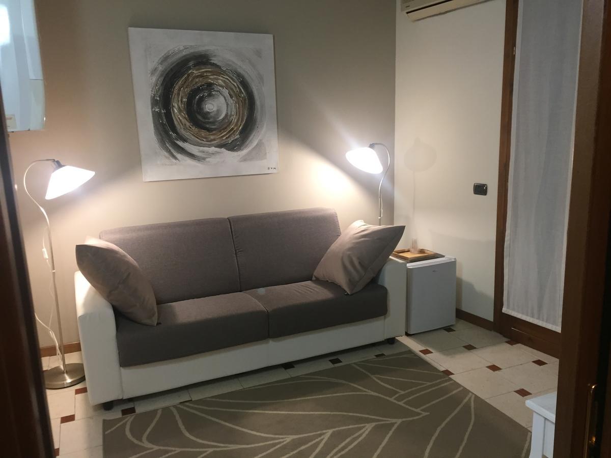 B&B Via Garibaldi Лониго Екстериор снимка