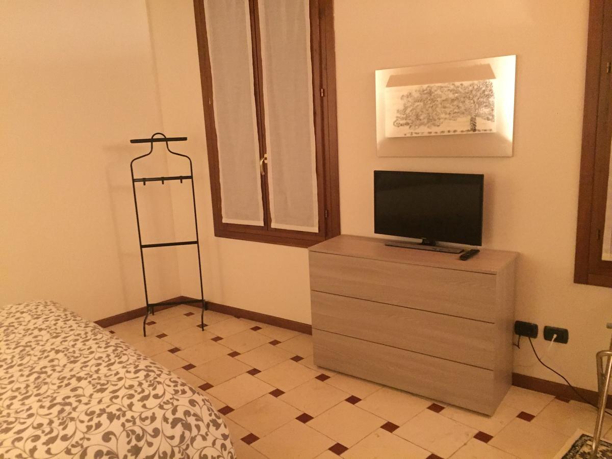 B&B Via Garibaldi Лониго Екстериор снимка
